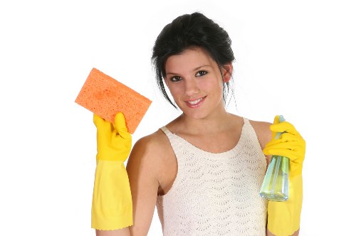 Professional cleaning of a corridor in a mixed-use Horeditch property
