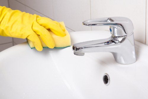Detailed cleaning for flats and converted buildings in Horeditch