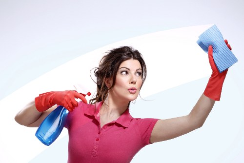 Local sofa cleaning for apartments and shared homes in Horeditch